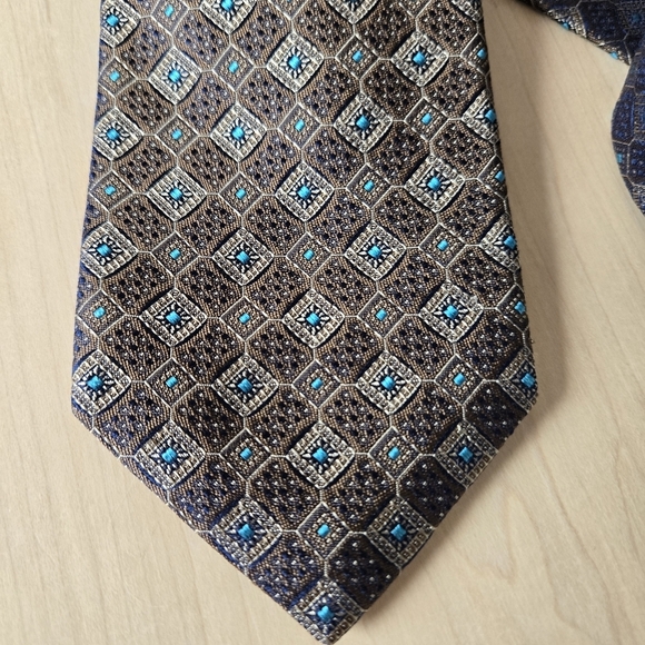 NWT! 🇨🇦DION Brown and Blue Tid - Picture 6 of 6